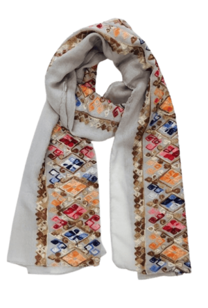H17- Hijab con Bordado